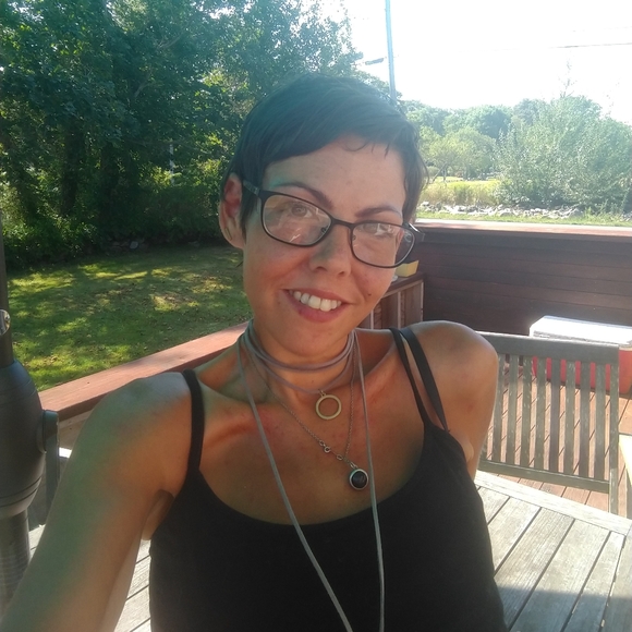 Meet your Posher, Mika - Picture 4 of 8